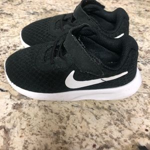Toddler Nike Tanjun Sneakers